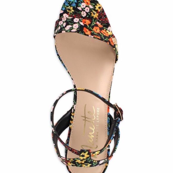 $50@DSW, NWT 7.5 Nanette Lepore Blk Floral Sandals - Picture 5 of 6